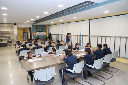 Curriculum Innovation Beyond Conventional Learning